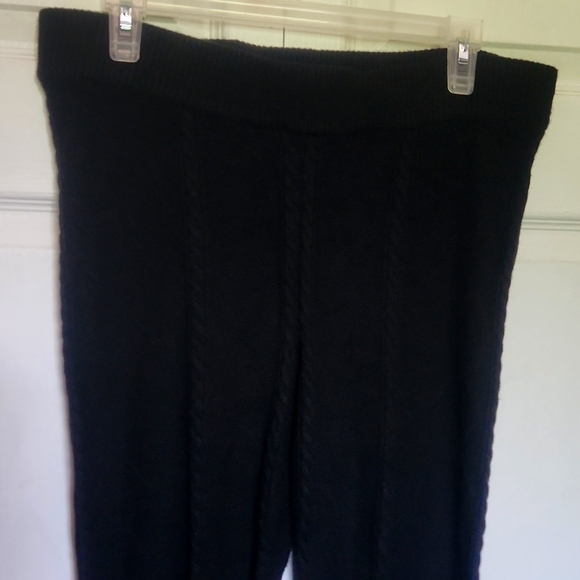 Torrid Full Length Signature Waist Cable Knit Legging - Size 00/1x - Picture 3 of 9